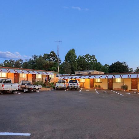 Golden Peak Motel Peakhill Peak Hill エクステリア 写真