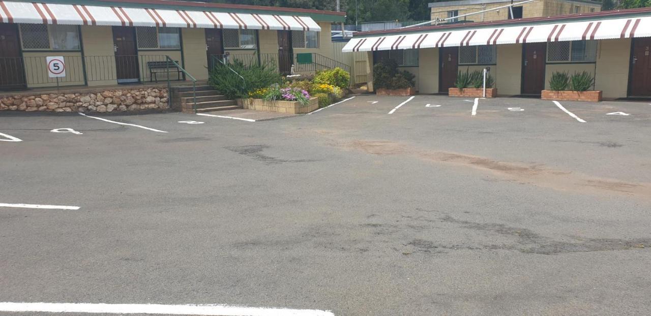 Golden Peak Motel Peakhill Peak Hill エクステリア 写真