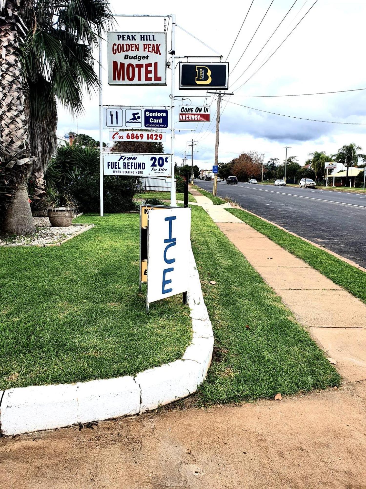 Golden Peak Motel Peakhill Peak Hill エクステリア 写真